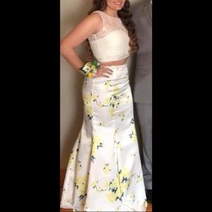 PromGirl White & Yellow Rose Prom Dress